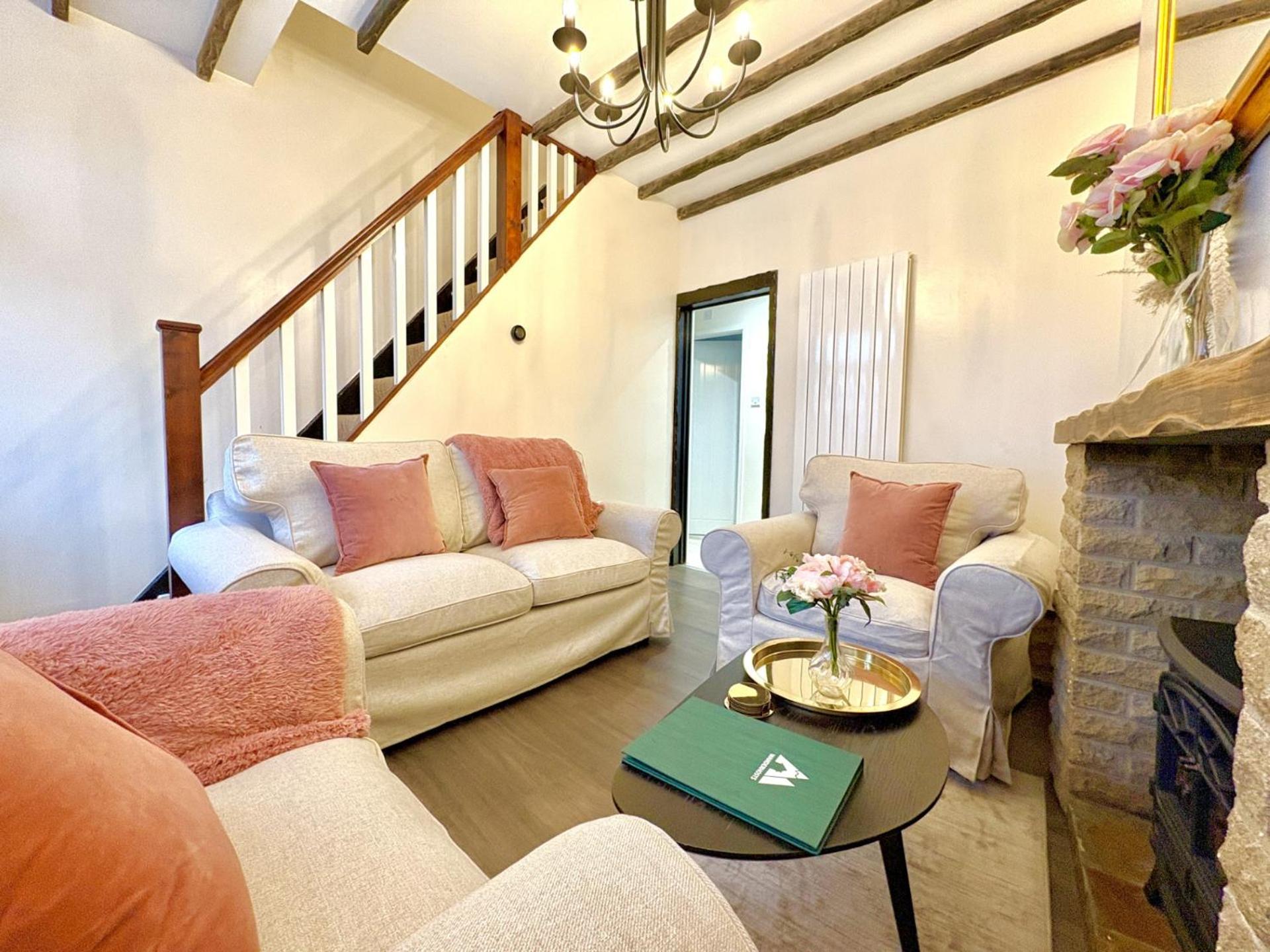 Central Buxton - Modern Cottage - Peak District Екстер'єр фото